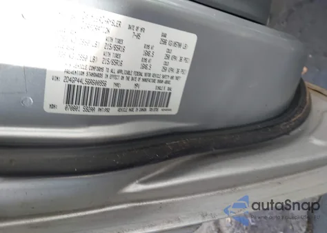 2006 Dodge Grand Caravan Sxt z USA, uszkodzony, nr VIN 2D4GP44L56R600956